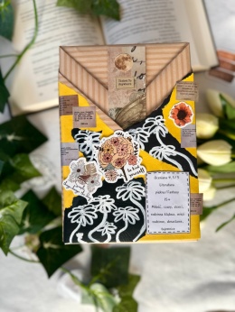 ECO Książka niespodzianka - Literatura piękna/Fantasy 15+ #186