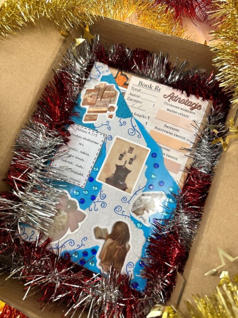 ŚWIĄTECZNY MYSTERY BOX - Literatura młodzieżowa 14+ #131