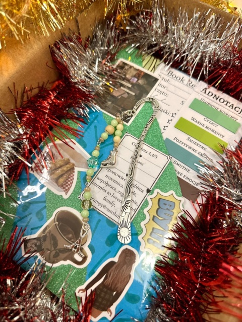 ŚWIĄTECZNY MYSTERY BOX - Romans 18+ #078