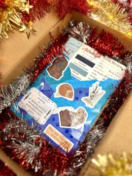 ŚWIĄTECZNY MYSTERY BOX - Romantasy 16+ #269