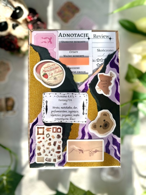 ZESTAW - książka niespodzianka MALOWANE BRZEGI + zakładka z breloczkiem