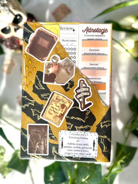 ZESTAW - książka niespodzianka MALOWANE BRZEGI + zakładka z breloczkiem