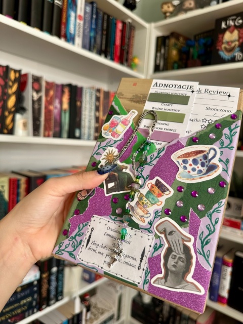 ZESTAW Fantasy 15+ z malowanymi brzegami + zakładka z breloczkiem #356